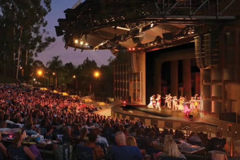 Moonlight Amphitheater 800 x 533 101 Things To Do In San Diego