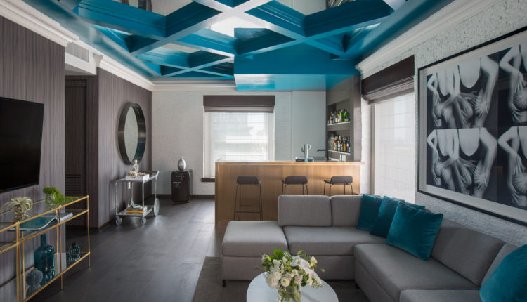 Star Suite Living Room